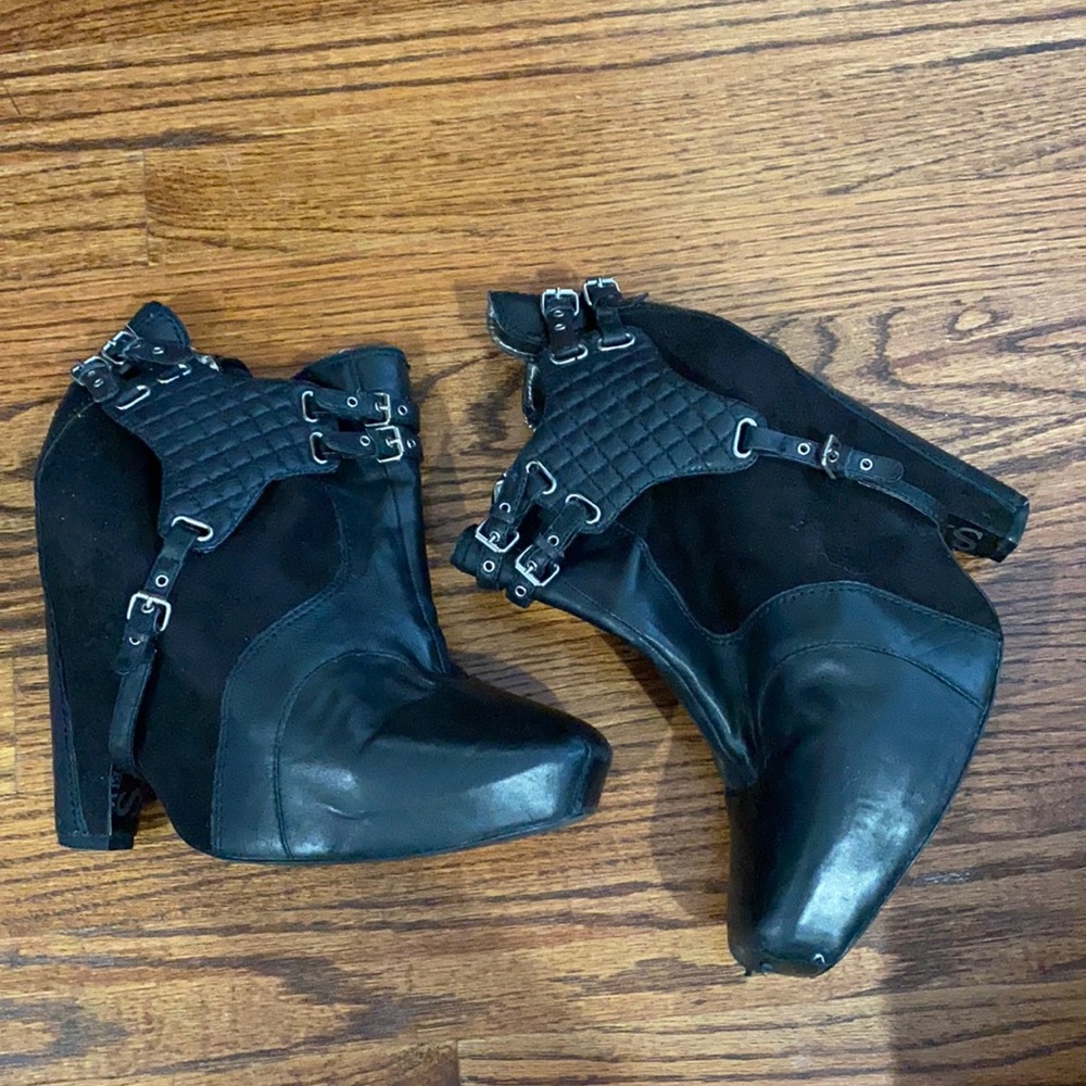 Black Booties